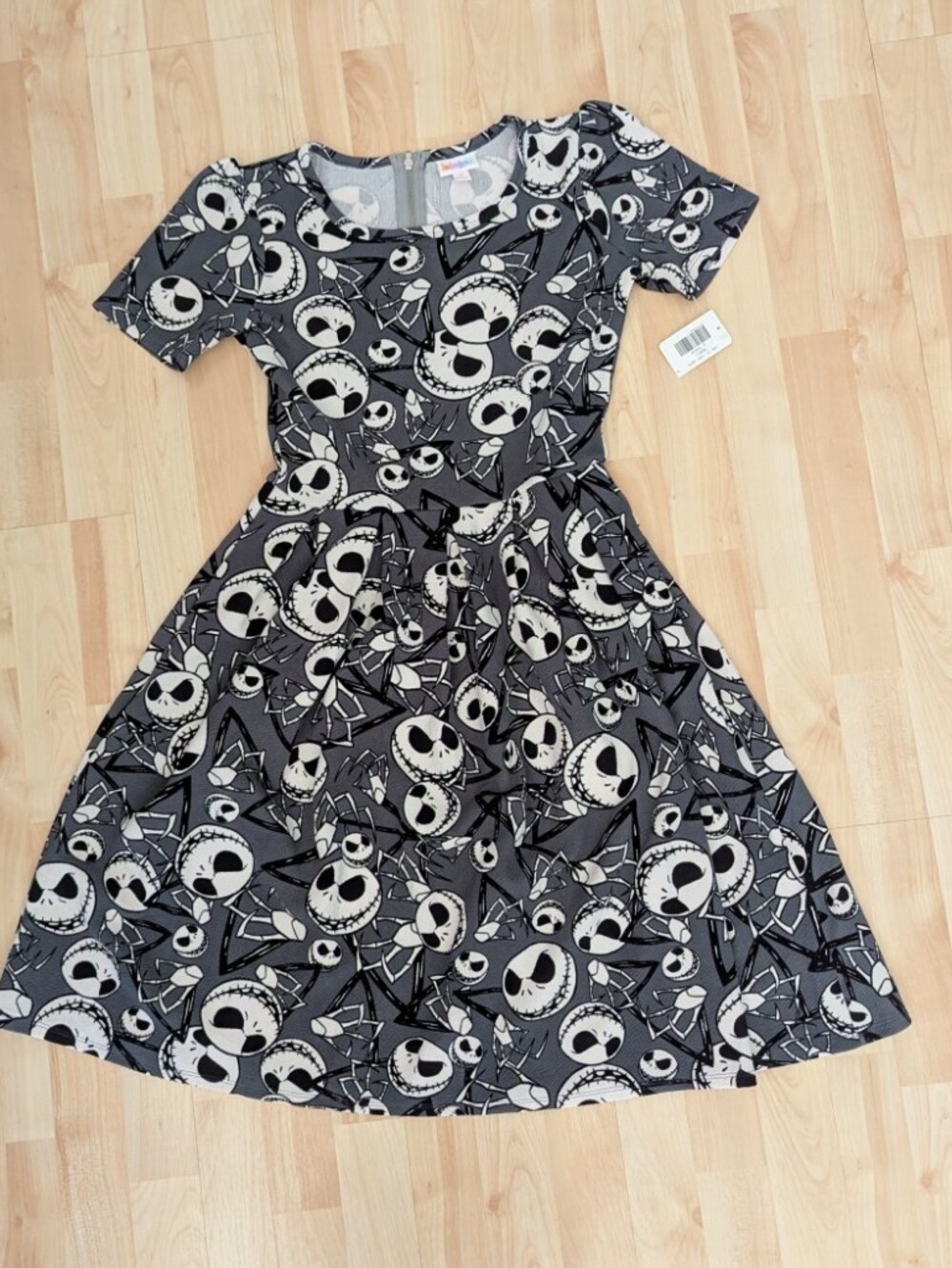 BNWT Disney Amelia Black & White Jack Skellington LuLaRoe Pockets No Wrinkles